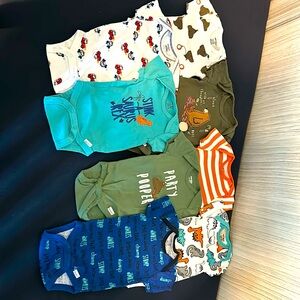 0-3 Month Boys Clothing lot